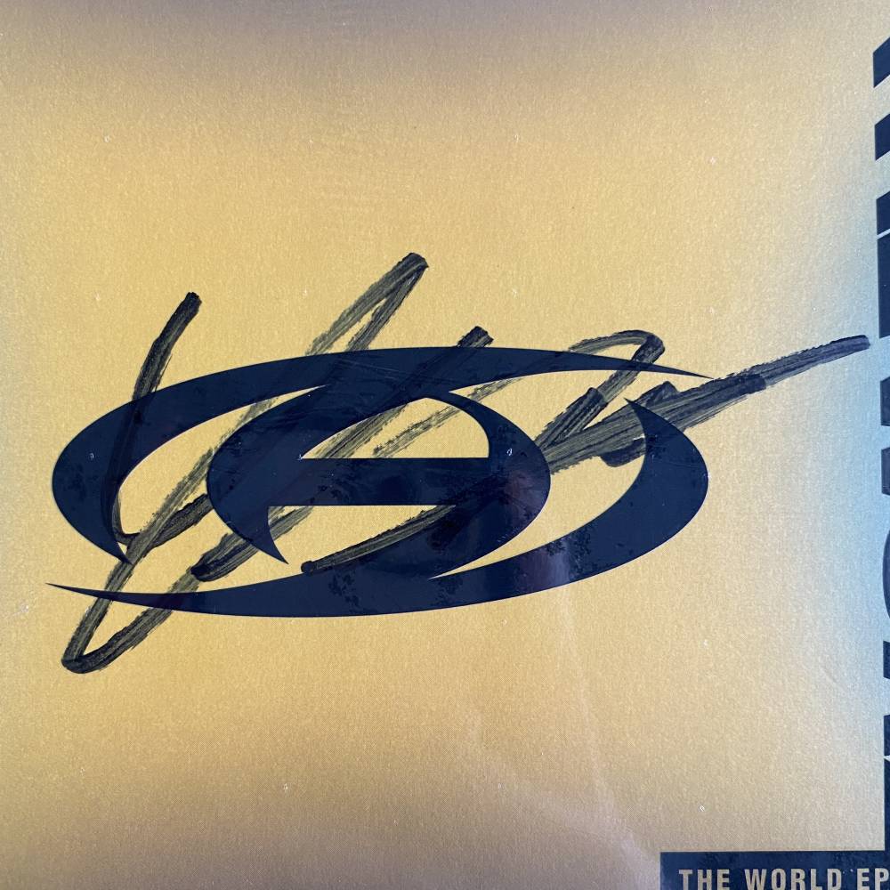ATEEZ YUNHO SIGNED 'THE WORLD EP.1: MOVEMENT' - VERSION Z (V1)